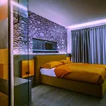 Ca Rossa - Experience Suite Sondrio