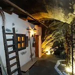 Ca Rossa - Experience Suite Nocleg ze śniadaniem 4*