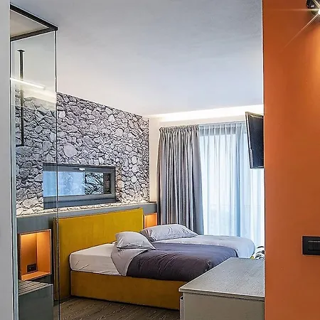 Ca Rossa #glamour 住宿加早餐酒店 松德里奥