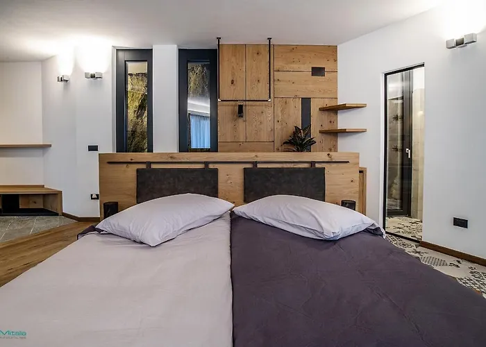 Bed & Breakfast Ca Rossa - Experience Suite Sondrio