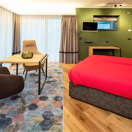 Ca Rossa #glamour Bed & Breakfast Sondrio