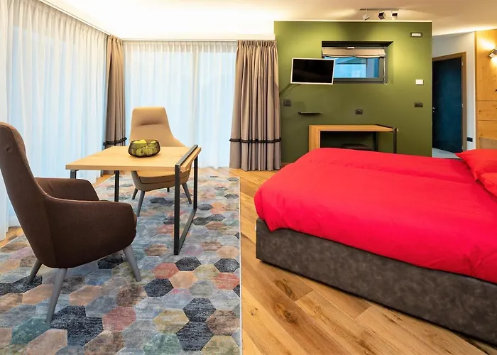 Cà Rossa - Experience Suite Alojamento de Acomodação e Pequeno-almoço Sondrio