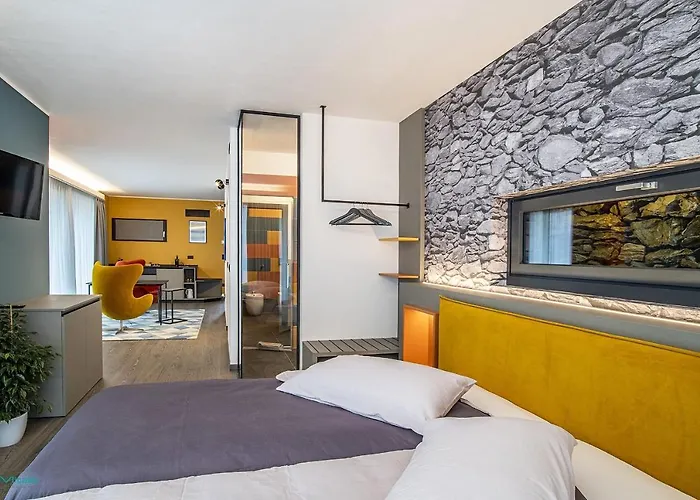 Cà Rossa - Experience Suite 4* Sondrio